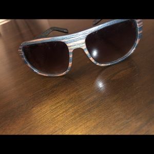 Sires Crown Authentic wooden glasses